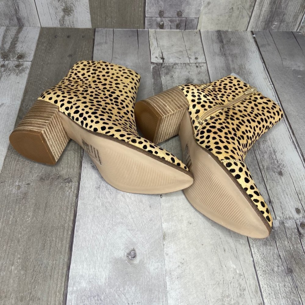 DV by Dolce Vita Tierney Cheetah Booties Size 6.5 - Picture 6 of 8